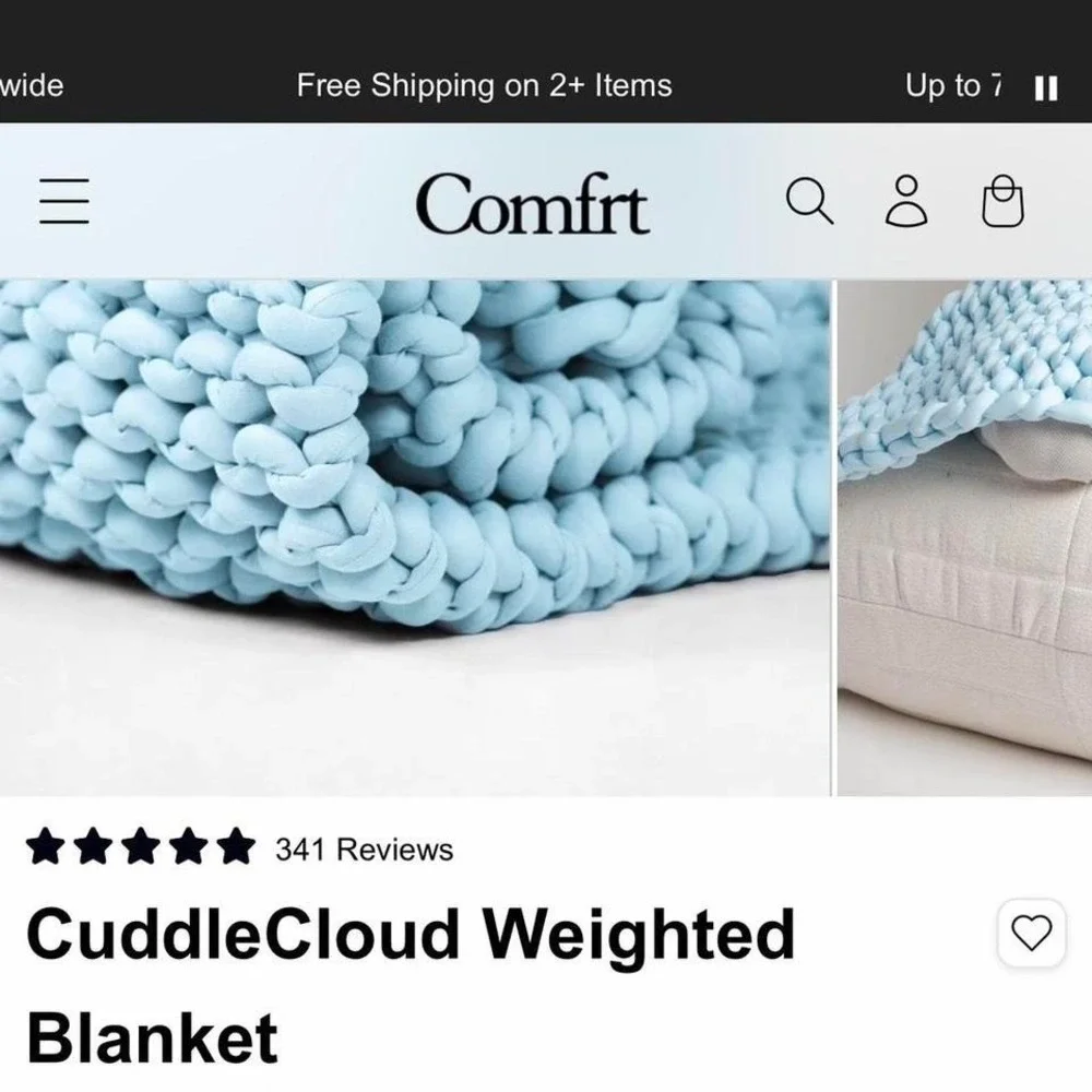 Comfrt‎ Weighted 20 lbs Light blue chunky knit throw blanket